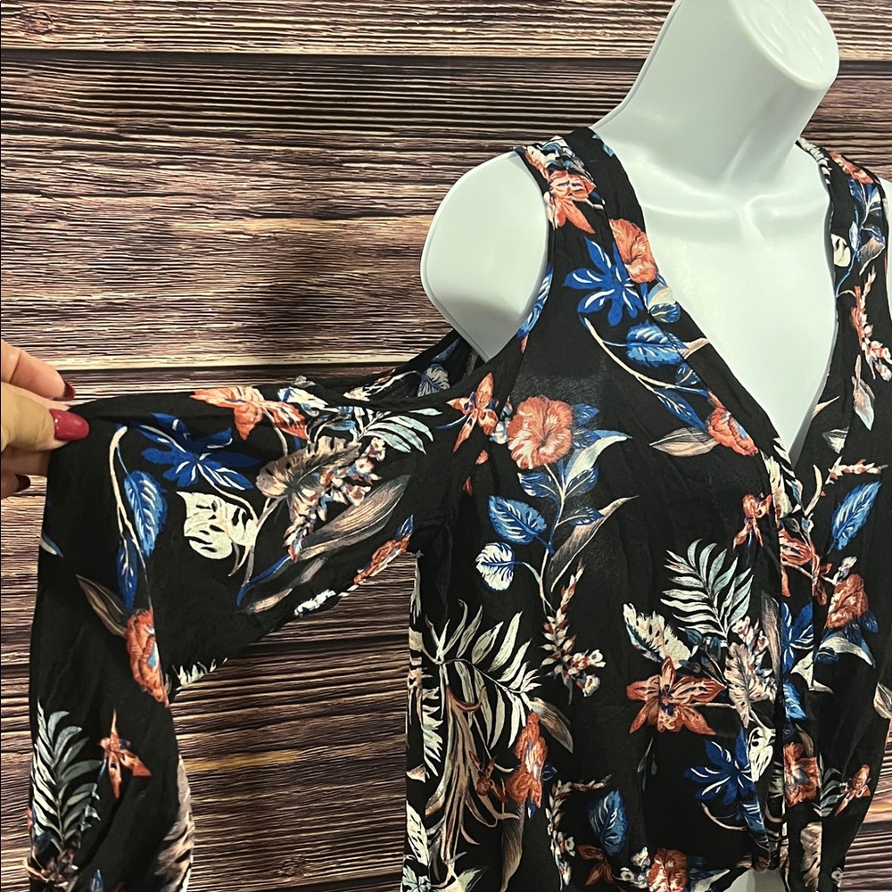Lush Floral Wrap Blouse - Cold Shoulder Black and Blue and Pink - Picture 4 of 7